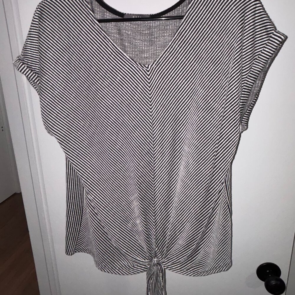 Gyft Striped Short Sleeve Top with Waist Tie Detail, Size M